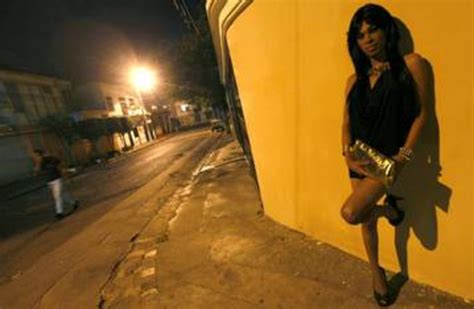 Find a prostitute Oeiras