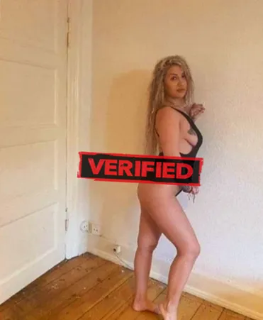 Leanne fucker Prostitute Anzio