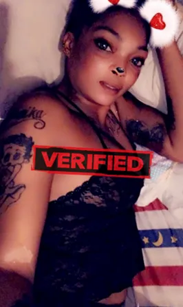 Vanessa fucker Prostitute Tupanatinga