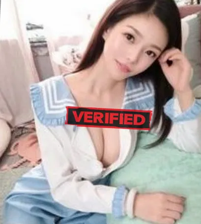 Adrienne strawberry Sex dating Yuanlin