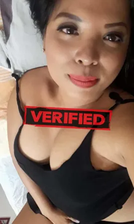 Julie blowjob Erotic massage Singkil
