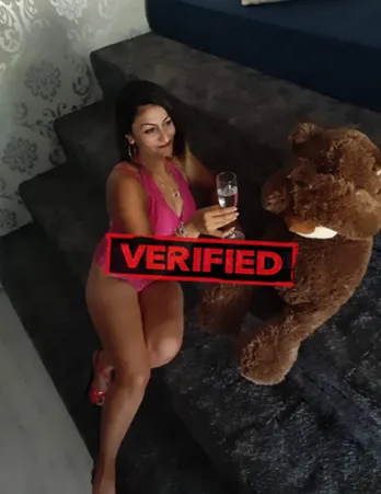 Evelyn sexy Encontre uma prostituta Santana